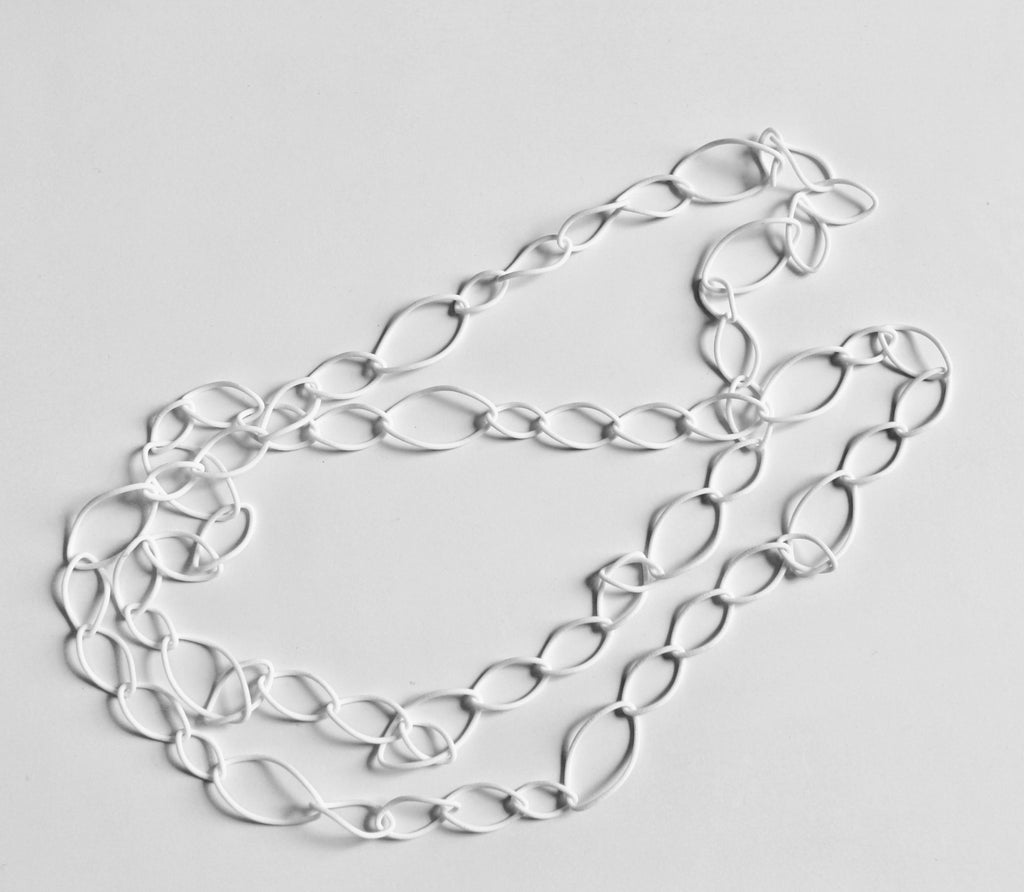 Twisted Oval Link Necklace
