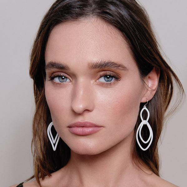 Twisted Oval Link Earrings